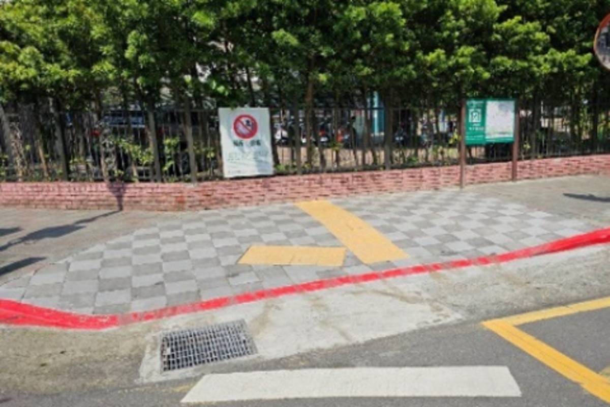 螢橋國小開設無障礙斜坡道