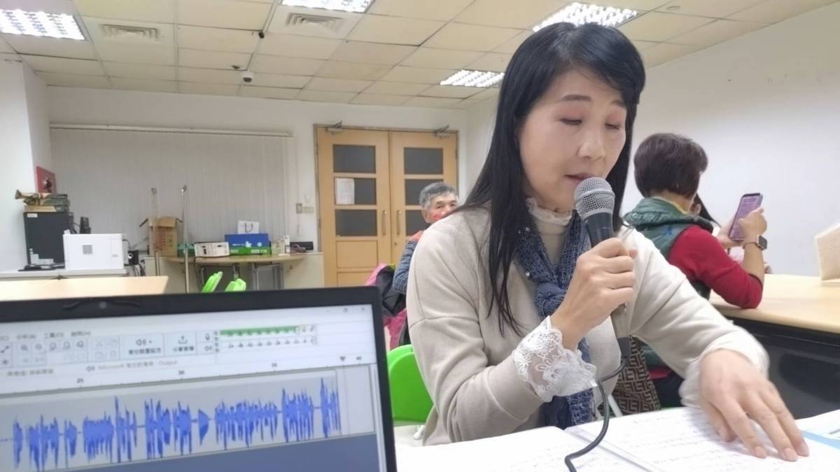 心樂齡學苑：南興國小樂齡學習中 蔡惠玲 談 ~ 樂齡學習心得