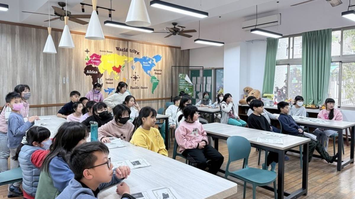 東新國小與巴基斯坦城市學校交流課程