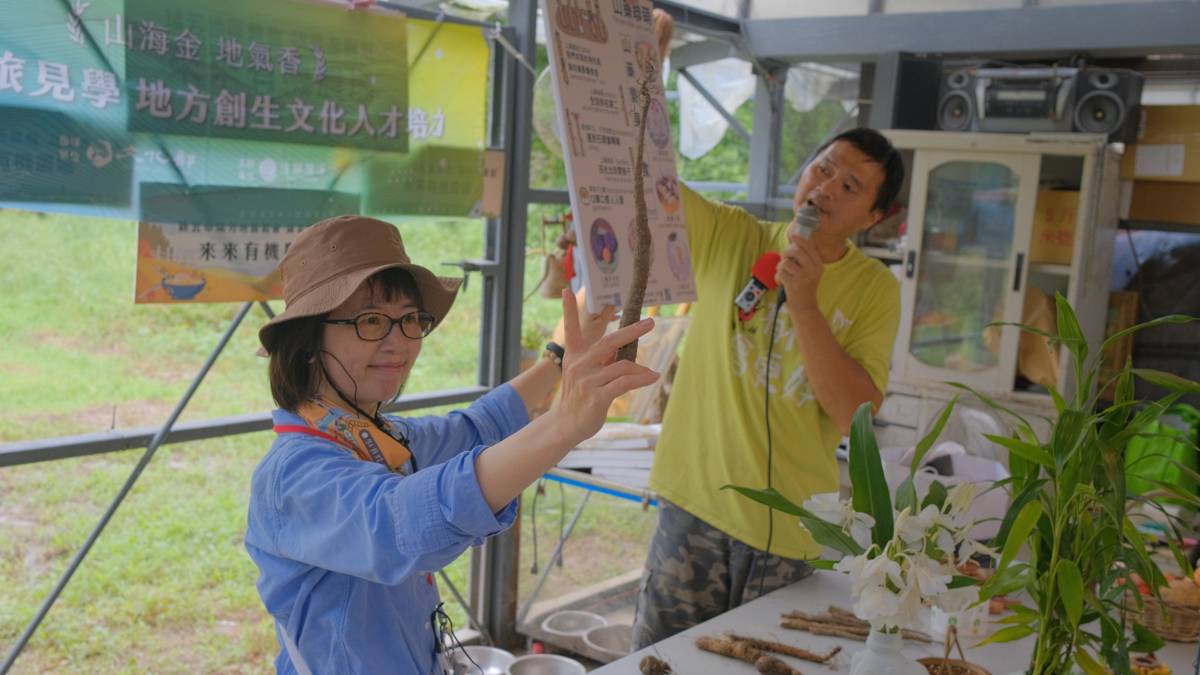 注腳雙溪簡淑慧積極投入地方創生，透過社區營造、資源整合、人才培育、校園紮根，引動雙溪在地動能，營造共好環境，讓未來無限可能
