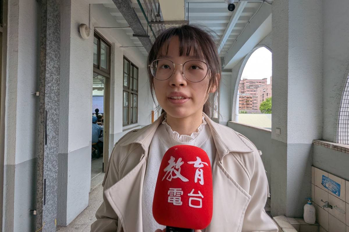 何昕儒老師表示，臺德學生透過實驗了解臺灣不同地點土壤的特性