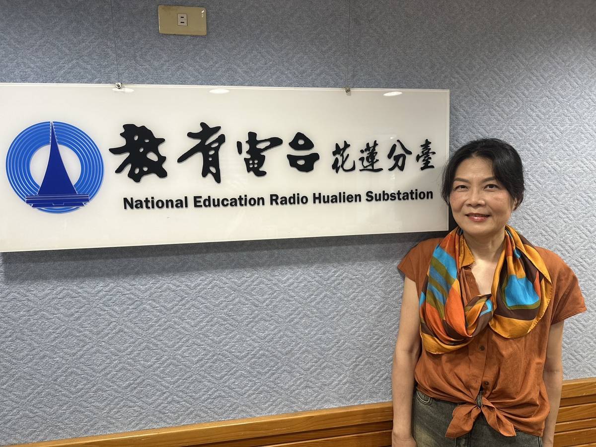 訪斷捨離作者山下英子的翻譯王艾岳老師
削去多餘方能顯現本質，放手捨去才能成就美麗。