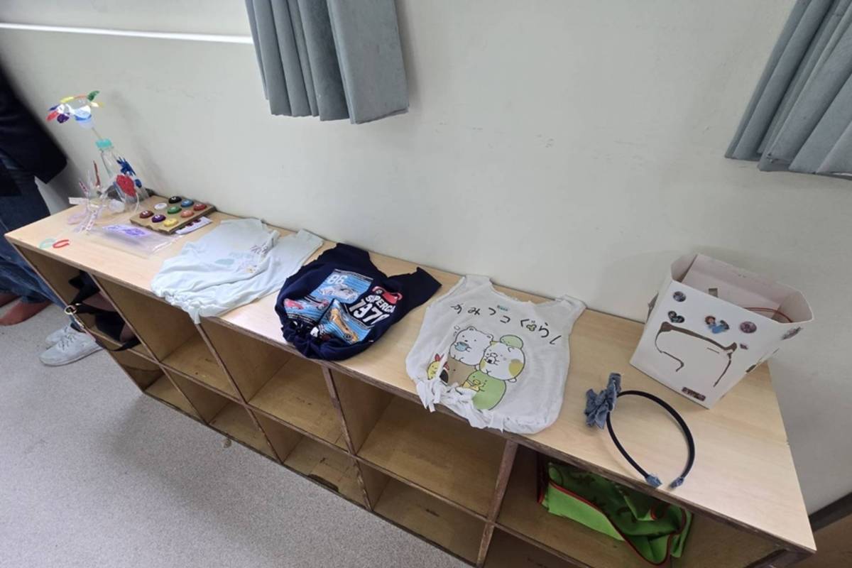 多多璐幼兒園響應創世臺東院公益園遊會，攜手舉辦宣傳活動，呼應主題「善循環X愛永續」，改造家中的廢棄物，製成風車、泡泡器及環保袋。