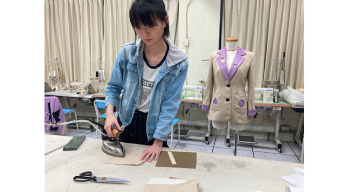 台南應用科技大學服裝設計管理系提供優質的練習設備與空間