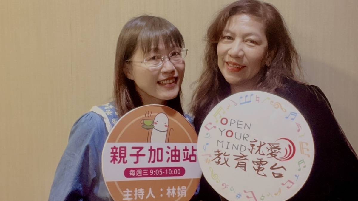 淑嬪老師(左)與孟蓉老師(右)