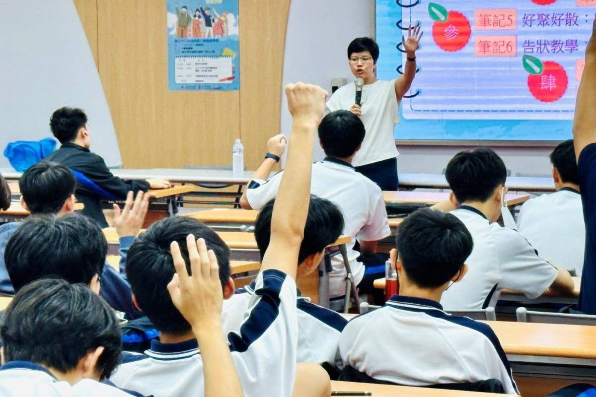 「勞動好YOUNG前進校園」講座讓學生了解未來如何保障自己的勞動權益