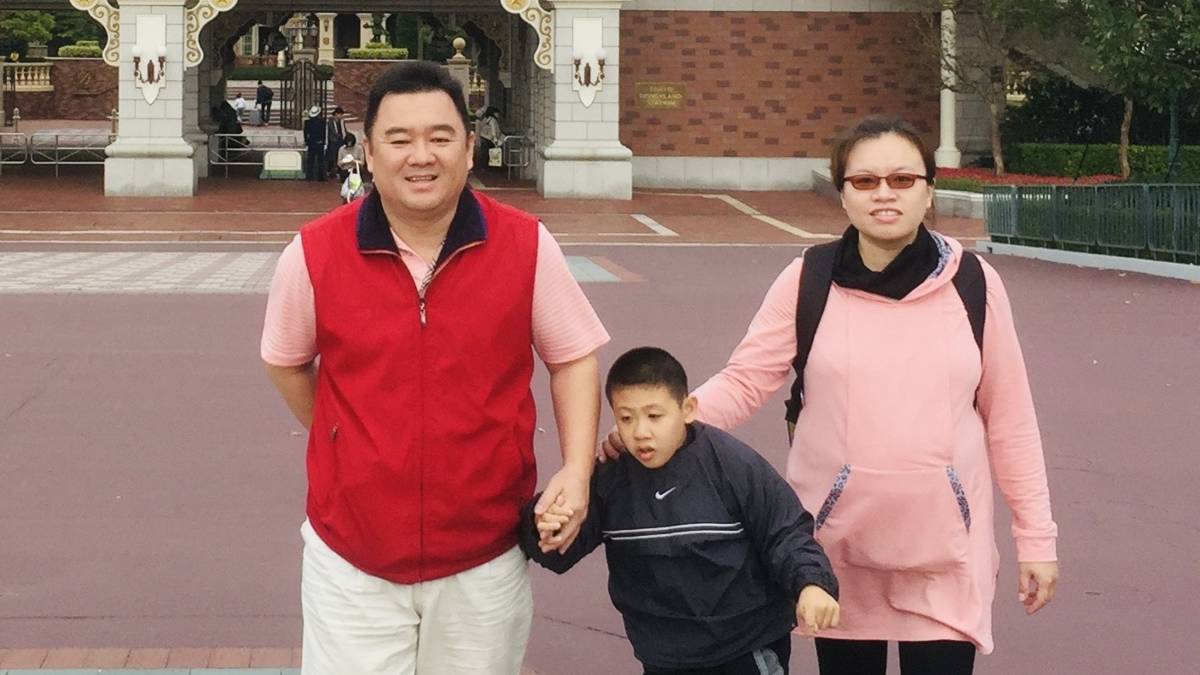 劉耀評夫婦除了全心陪伴自己的慢飛天使之外，對學校及相關團體也付出很多愛心。