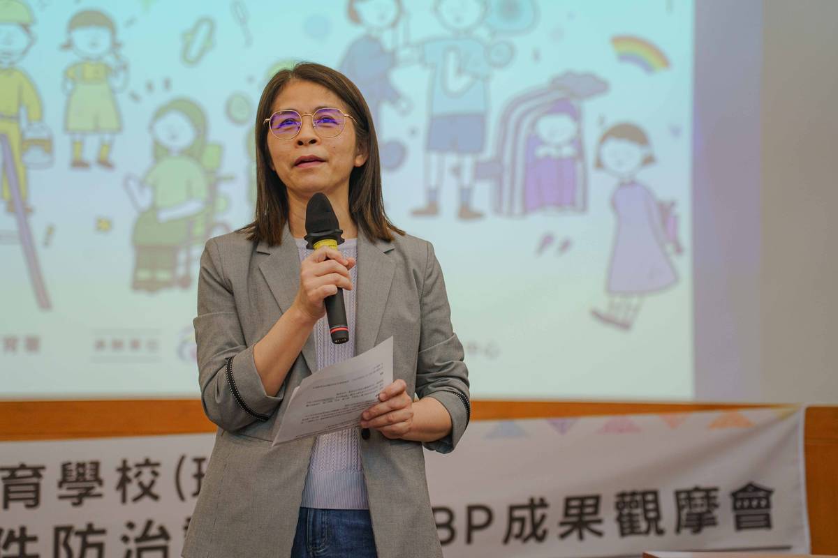 國教署副署長許麗娟致詞 