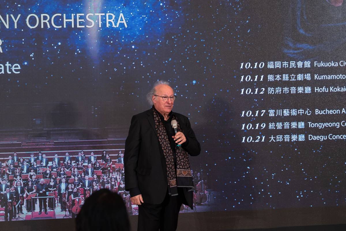 指揮殷巴爾表示，10年來與TSO合作相當愉快