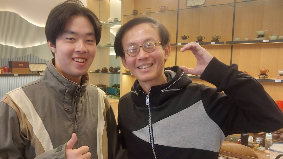 來自大家庭老么的他 稚氣仍未脫