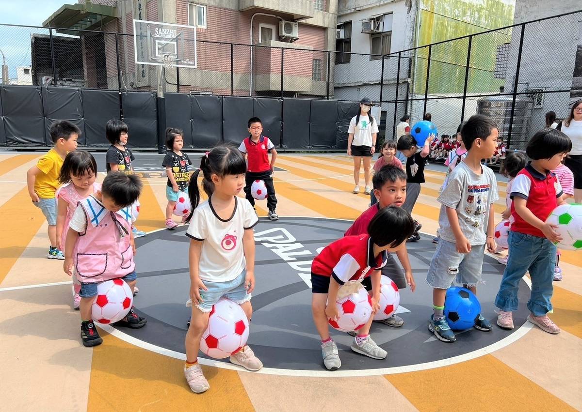 三芝幼兒園福成分班設計多元大肌肉運動增加幼兒樂趣