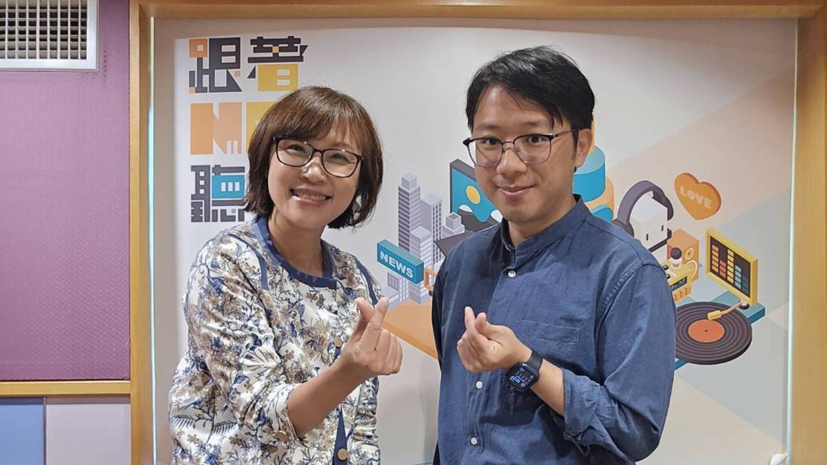 小風與吳亮衡老師合影