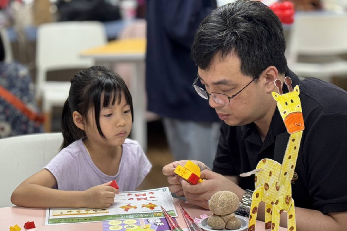 珍愛母親親子園遊會設計眾多有趣攤位提供親子創意手作