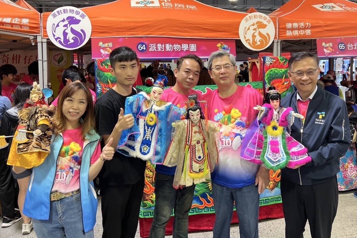 布袋戲布偶攤位體驗