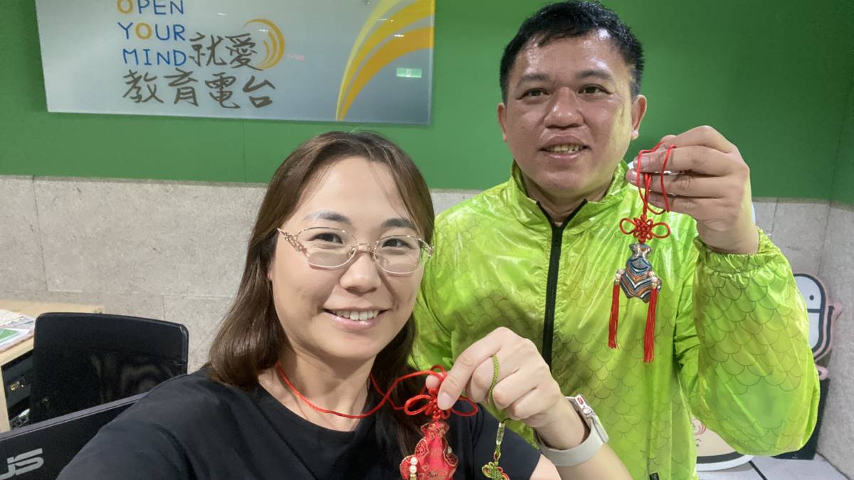 鹿港魯班公宴上還有工藝體驗DIY會帶民眾體驗手作樂趣