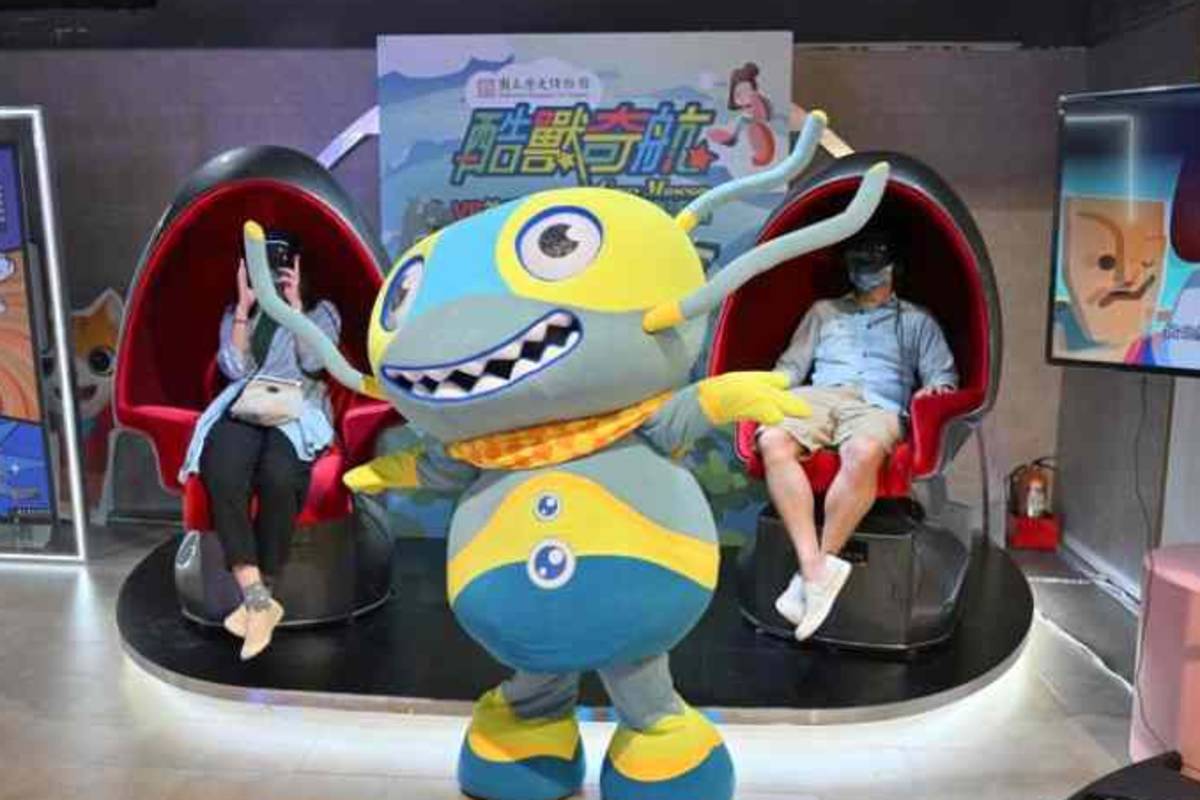 5月史博館推出的融合教育、科技與文化記憶的「酷獸奇航VR重返史博期間限定體驗」。
