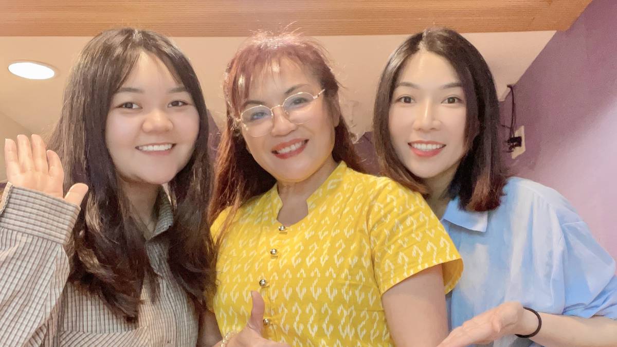 左起：若晴、佩玲、玉水