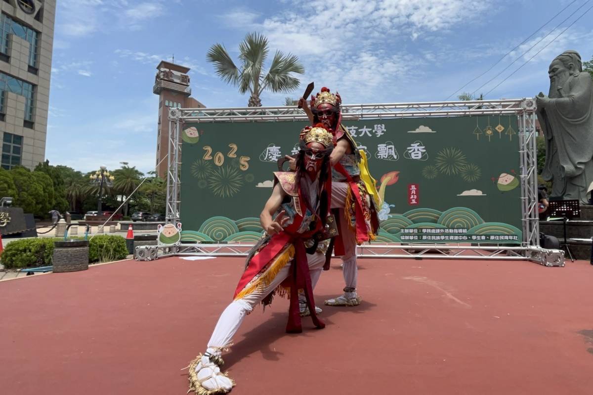 官將首為活動揭開序幕（圖源：建國科大）