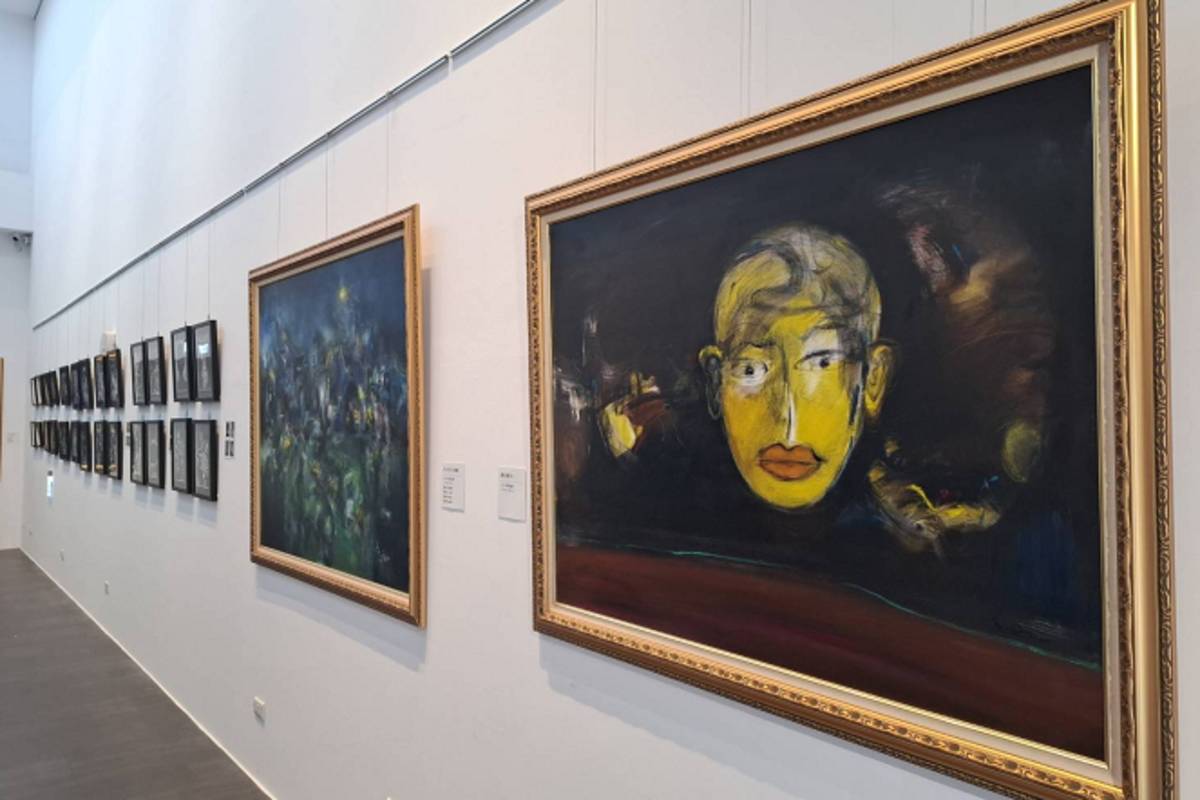 首檔展覽由新加坡國寶級藝術家黃意會帶來個展《時光。印記》，26幅紙刻版畫與8幅油畫作品，首次在臺曝光，引起藝文界關注。