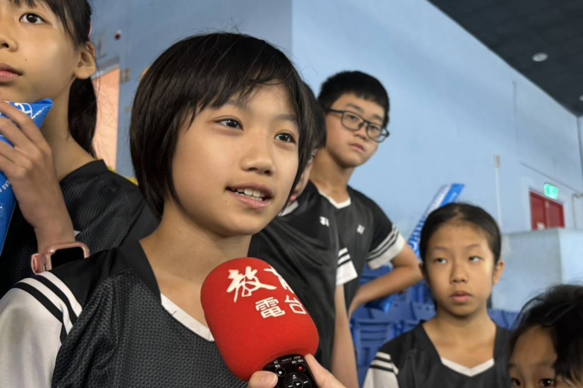 球員余子甯相當敬佩帕拉運動選手推著輪椅，在場上奮力一搏的精神