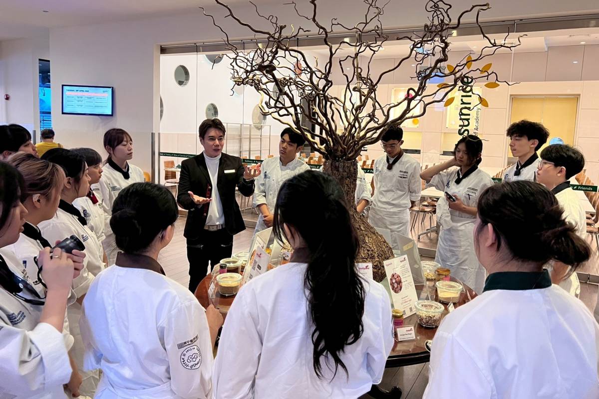 學生在At-Sunrice廚藝學院了解餐飲永續議題


