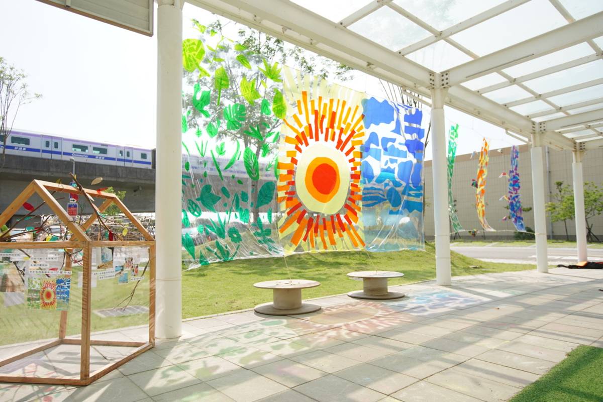 桃園市桃捷非營利幼兒園策畫《我與桃捷的100種關係》的作品典藏展