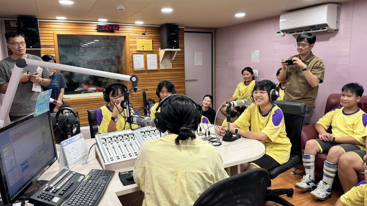 池上國中生來電臺參訪並分享學校生活