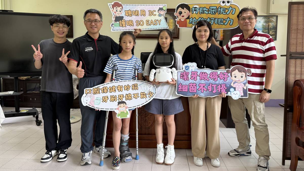 112學年度「健康促進學校輔導計畫前後測成效評價成果報告評選」-優良-新北市新店區雙峰國民小學-採訪合照