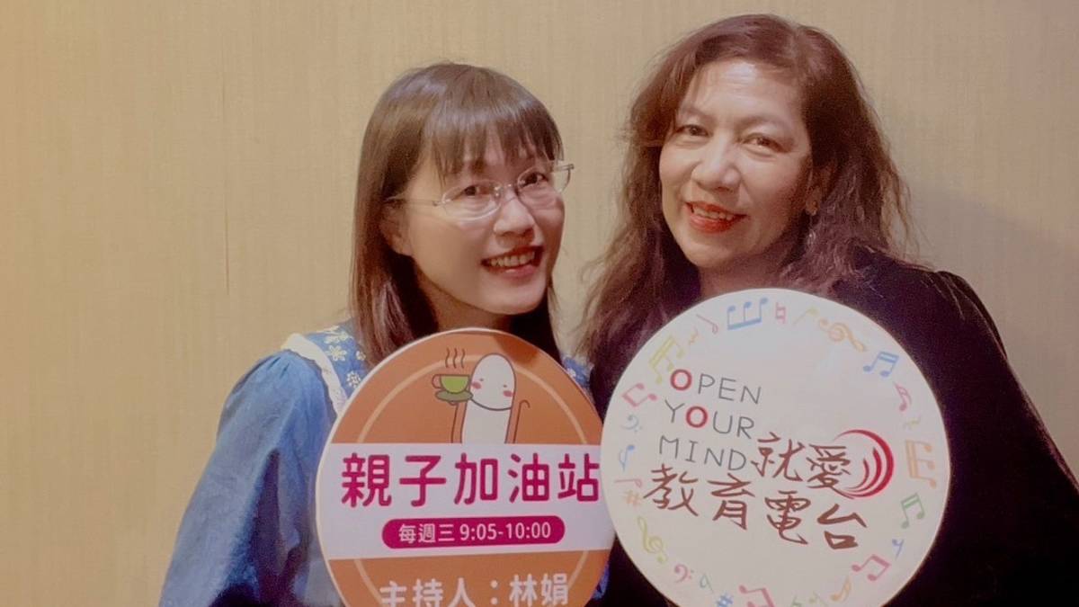 淑嬪老師(左)與 孟蓉老師(右)