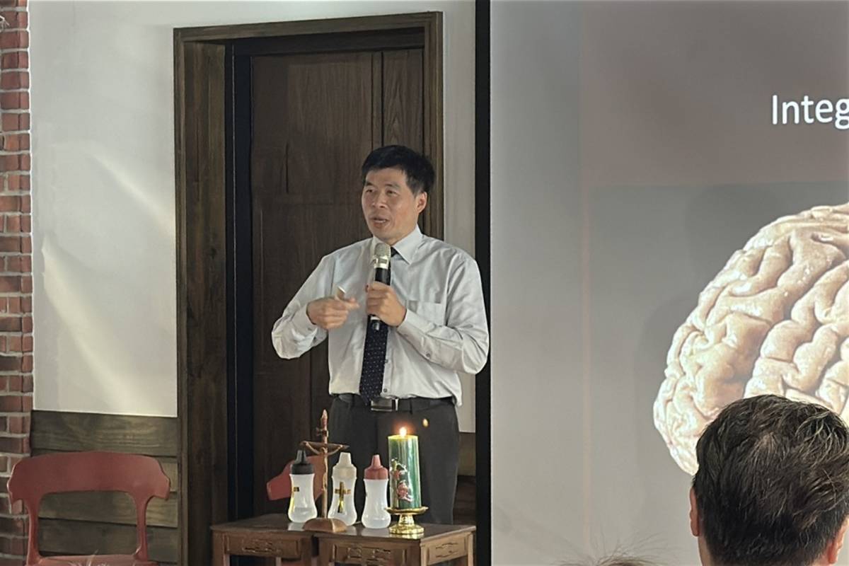臺東聖母醫院院長羅彥宇致詞。