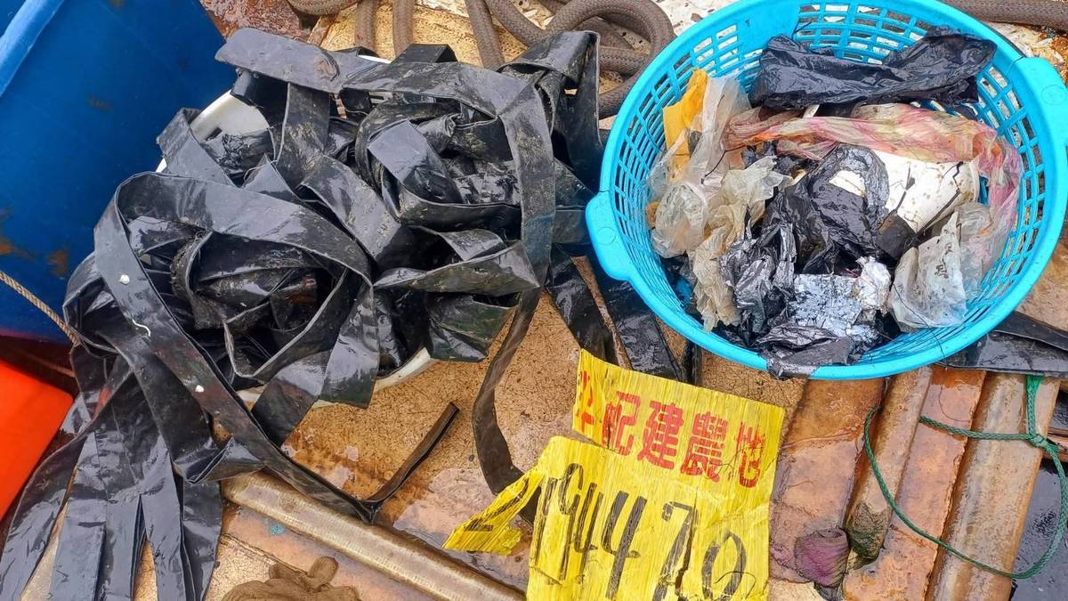 海洋垃圾很多來自陸地(黃士洋船長提供)