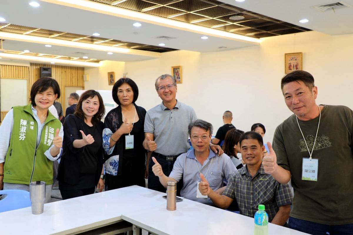 正修科大舉辦右堆青年創生論壇 分享青年回鄉創業經驗