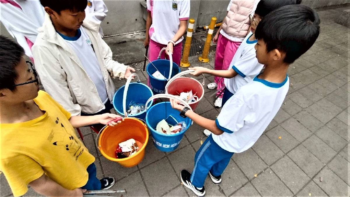 碧華國小追查角落怪塑活動