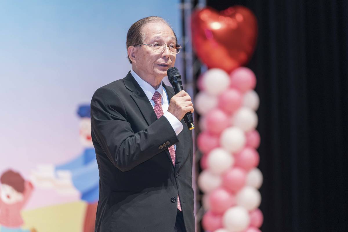 前教育部長、中華祖父母關懷協會吳清基創會會長致詞 (中華祖父母關懷協會提供)