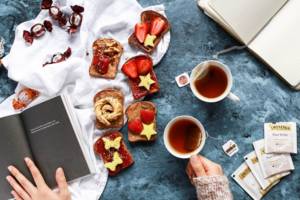 來一口~雙語點心 Bite-Size Bilingual