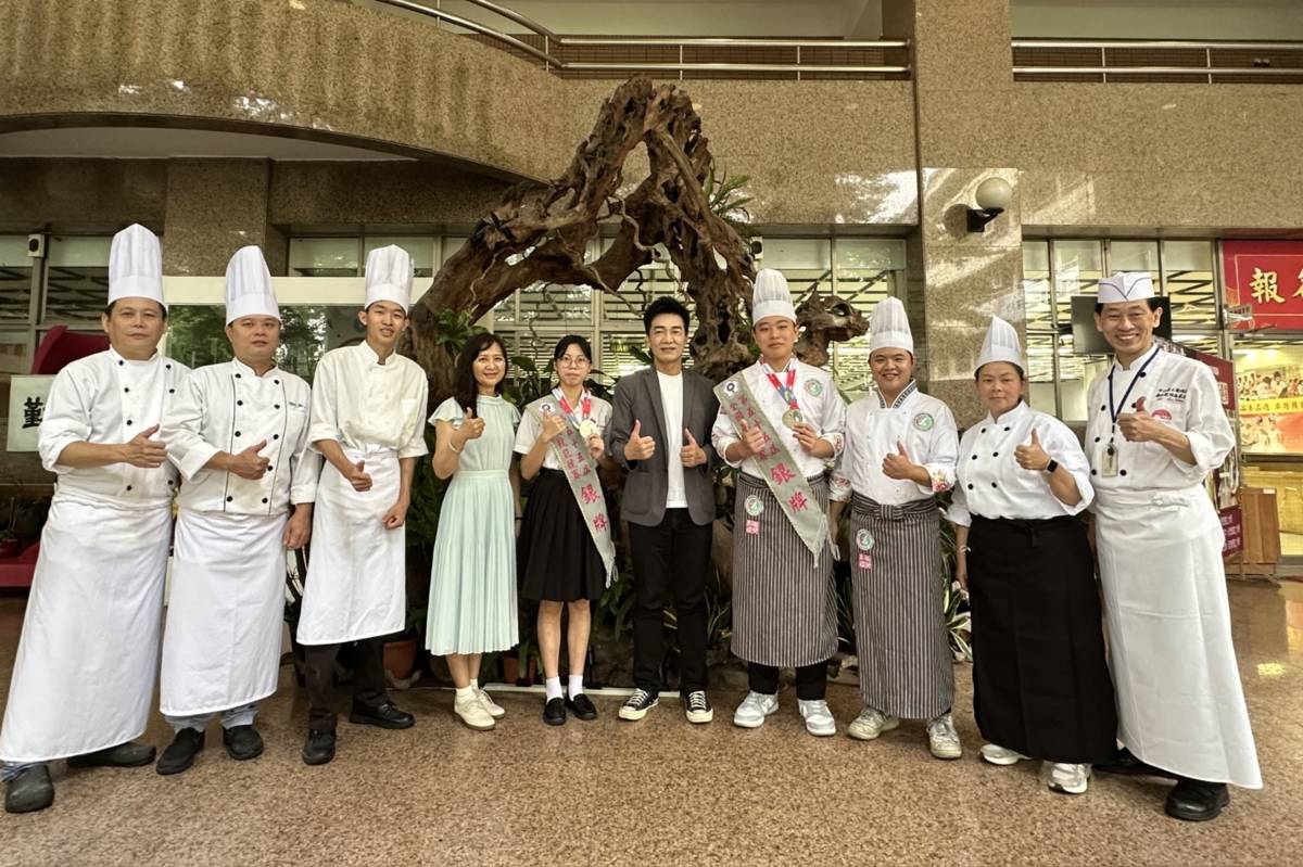 中山工商黃鋒睿、林奕萱參加全國技能競賽 勇奪雙銀