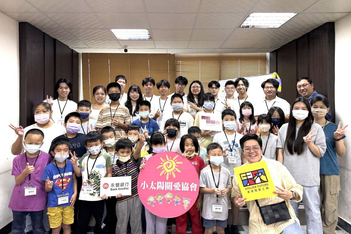 成大方程式賽車隊科普營 將賽車專業知識帶進偏鄉學校