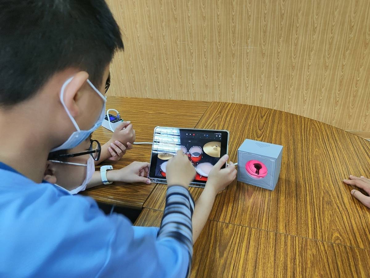 動磁音樂跳起來