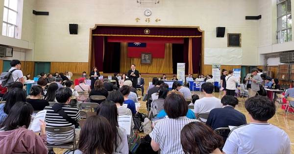 18 Taiwanese Universities Represented at Study Abroad in Taiwan Fairs in Japan