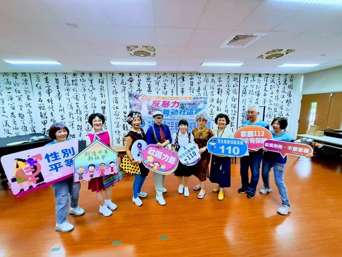 戲劇合照