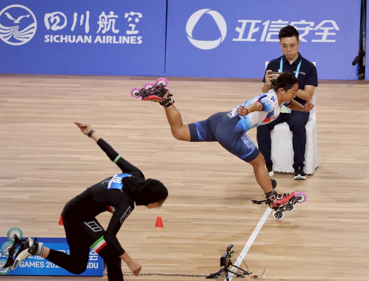 我國滑輪溜冰選手劉巧兮勇奪2025世界運動會女子自由式輪滑速度過樁金牌 (體育署提供)