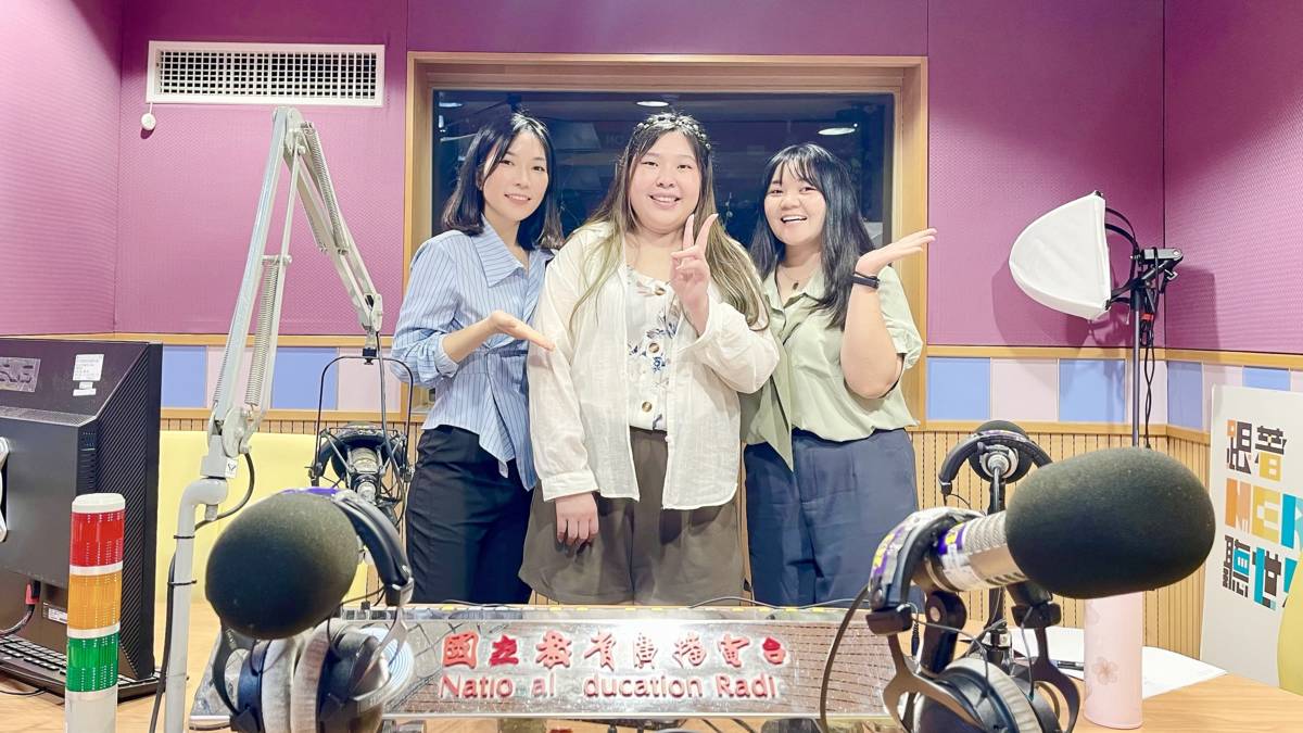 左起：玉水、迦惠、若晴