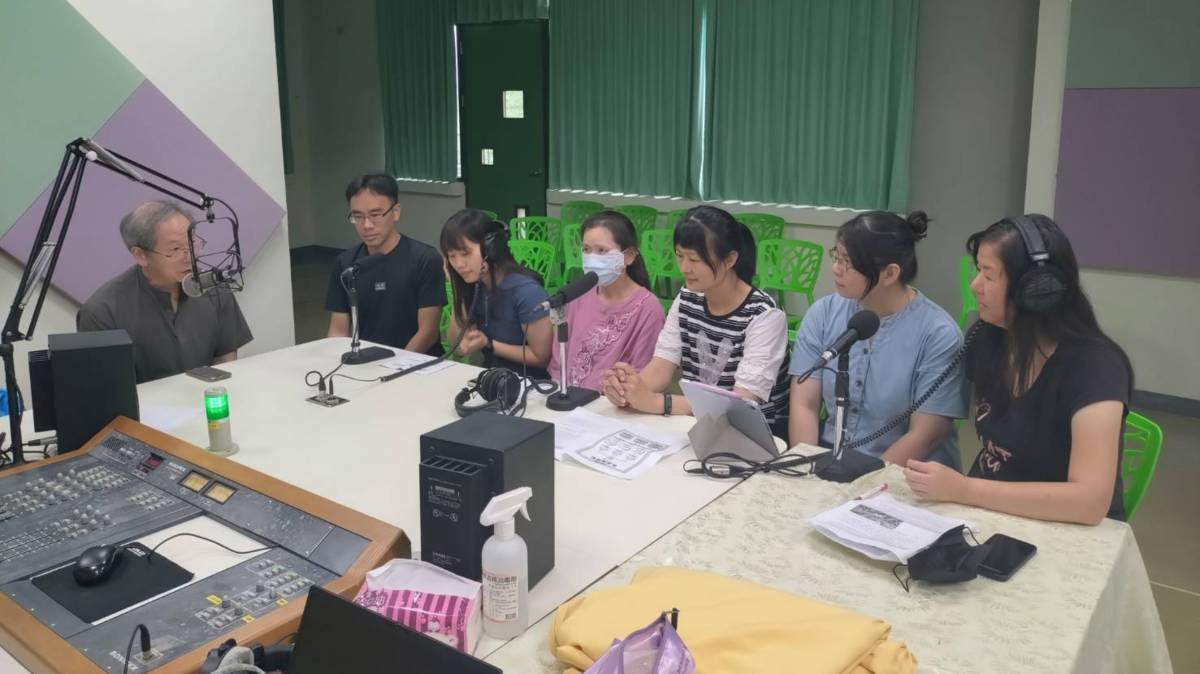1140829-1陳易志校長訪問立人國小：吳明蓉老師、趙美蘭老師、黃婉菁老師。西港國中：劉育志老師、吳姿瑩午秘、黃逸甯營養師