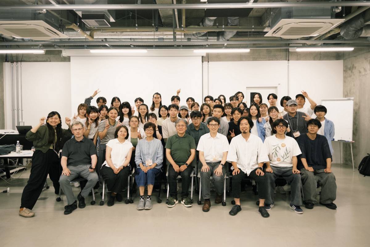 北科大、千葉大學、千葉工大、東海合作辦理國際PBL設計工作營，參與師生合影。(北科大提供)