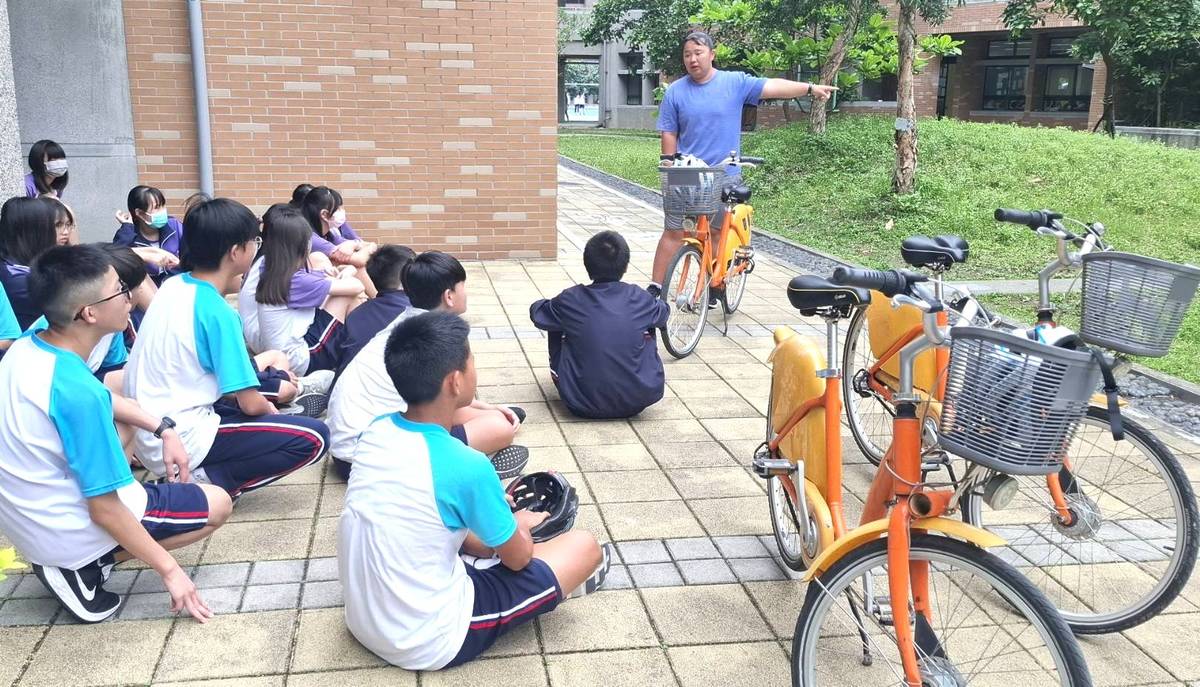 碧華國中-自行車安全騎乘我最行課程
