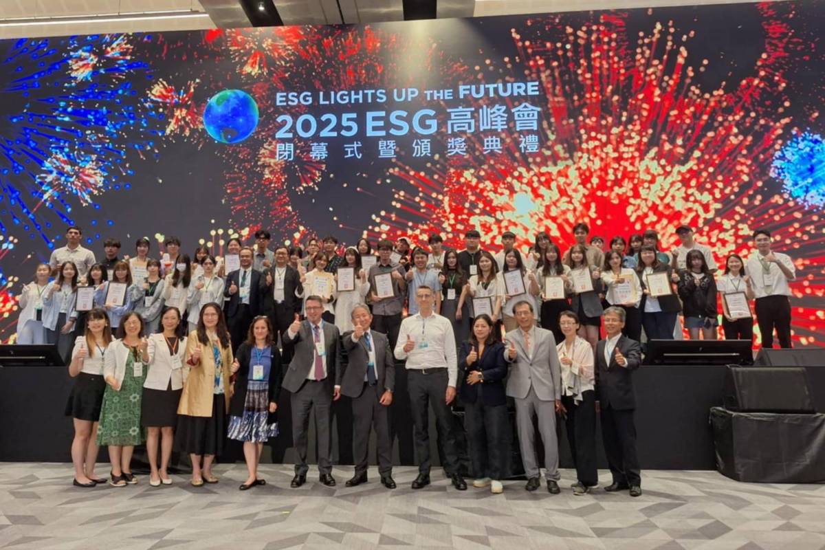 「2025 ESG高峰會」今（28）日舉辦閉幕式，今年首度辦理的黑客松競賽也於閉幕式辦理頒獎典禮。