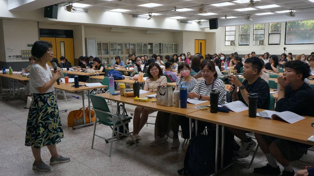 國立臺灣師範大學特殊教育學系張千惠教授與學員交流互動
