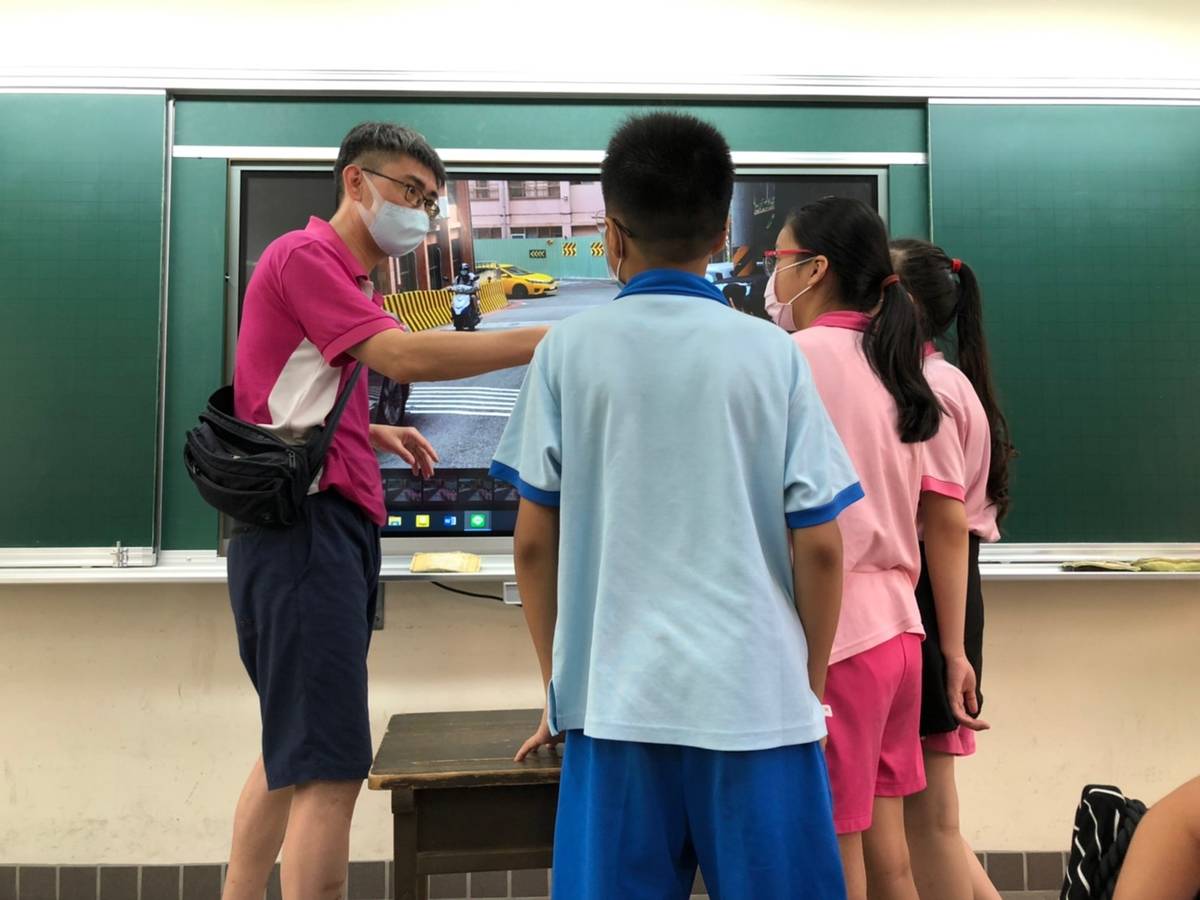 江家慶老師指導學生公民行動