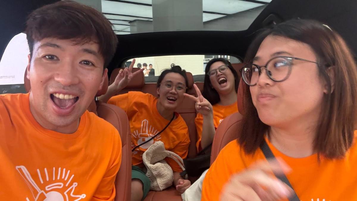 海外生命教育課程團隊-Ian、子萱老師、莉玟老師、文晴老師。