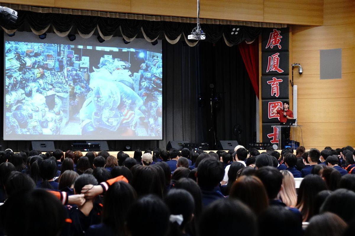 臺北育達高中邀請北市消防局中崙分隊隊員分享防災防震知識



